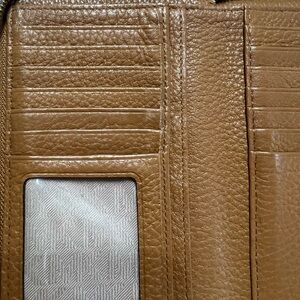 Michaels Kors Jetsetter wristlet